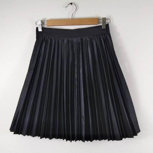 Nanette Lepore Dresses & Skirts - Nanette Lepore Black Satin (Poly) Accordion Pleated Skater Skirt Vintage Sz 6/S